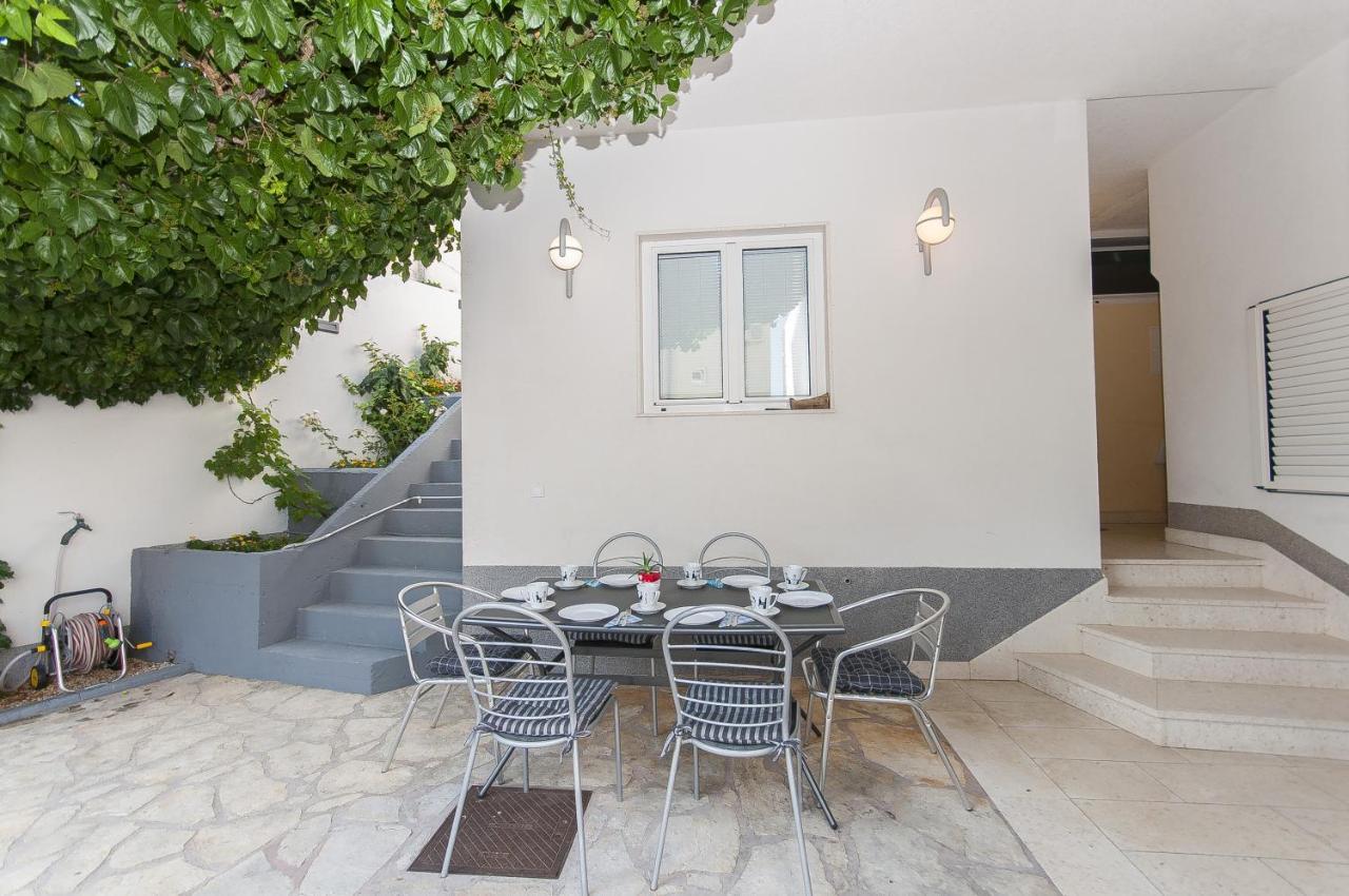 Apartment Brajki Омиш Экстерьер фото